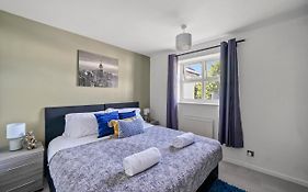 Bridgecity Cheerful 3 Bedroom Home In Nuneaton